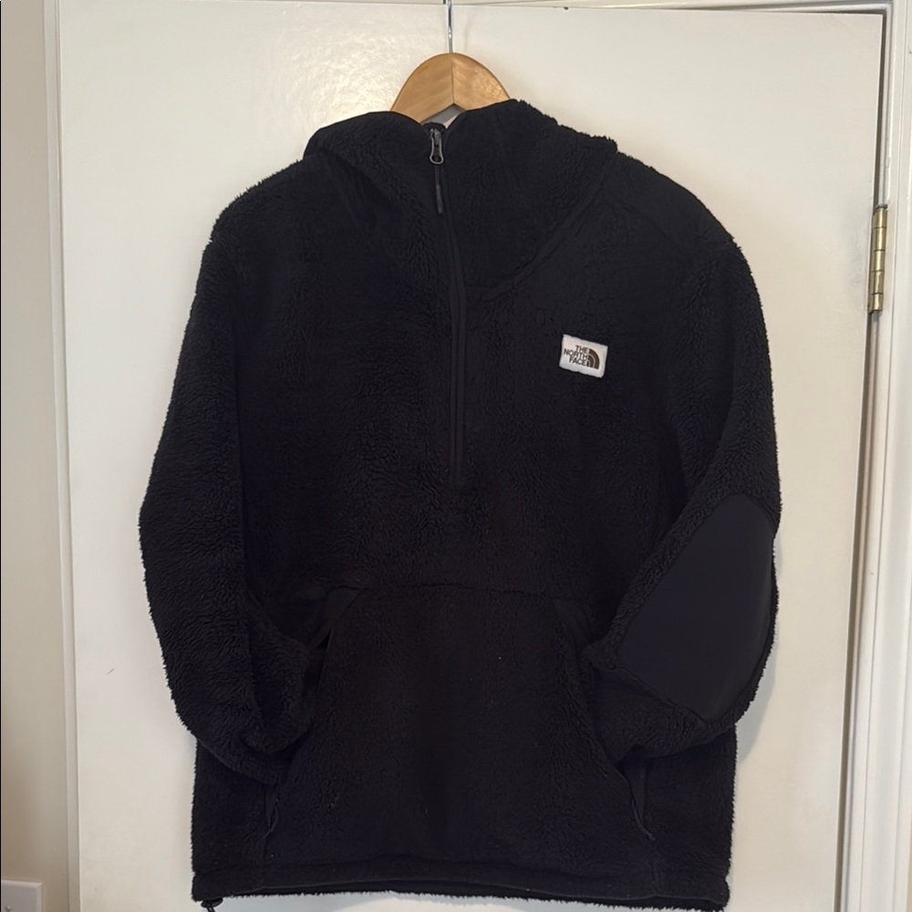 The North Face Black Fleece Pullover